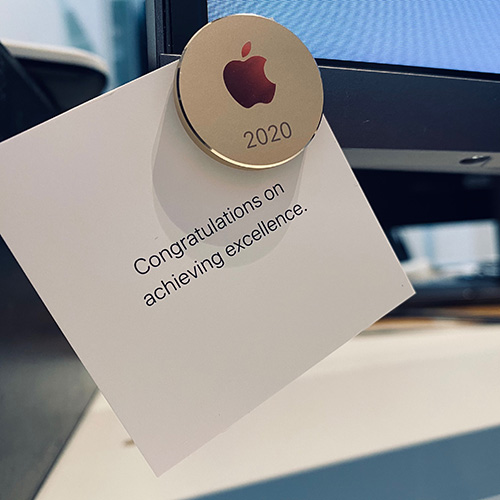 Utmärkelse av Apple ”Congratulations on achieving excellence.”